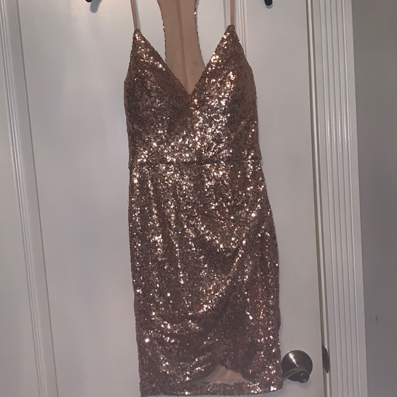 Rose gold sequin homecoming dress - Picture 3 of 4